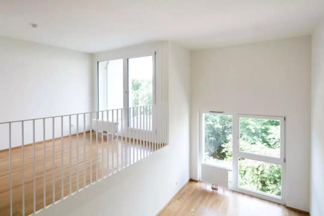 山東PVC塑膠地板廠家